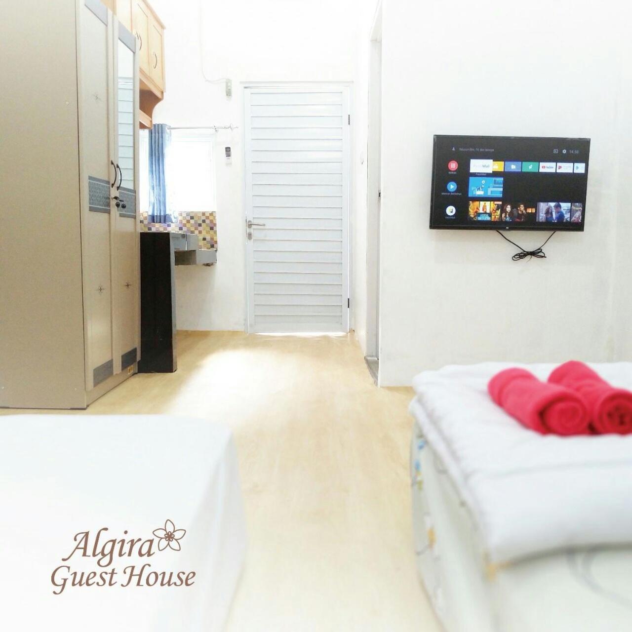 Algira Guest House Gunungbatu Syariah Cimanggu Buitenkant foto